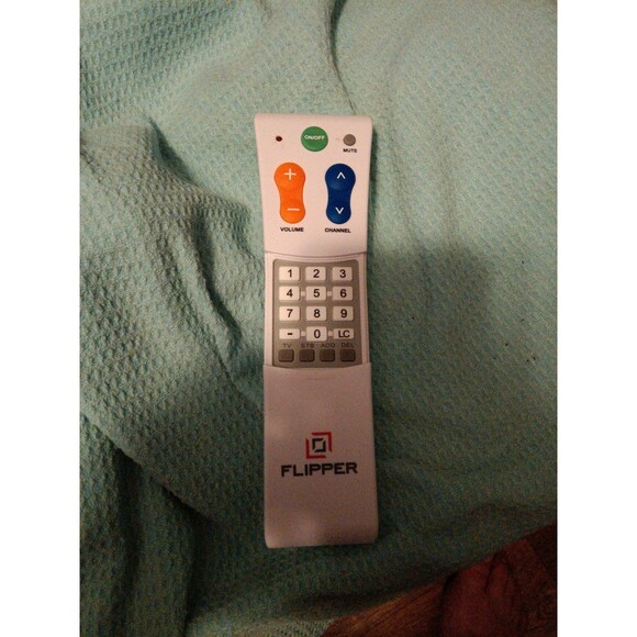 FLIPPER Big Button Universal TV Remote Simple Controls, Used Condition - Picture 3 of 3